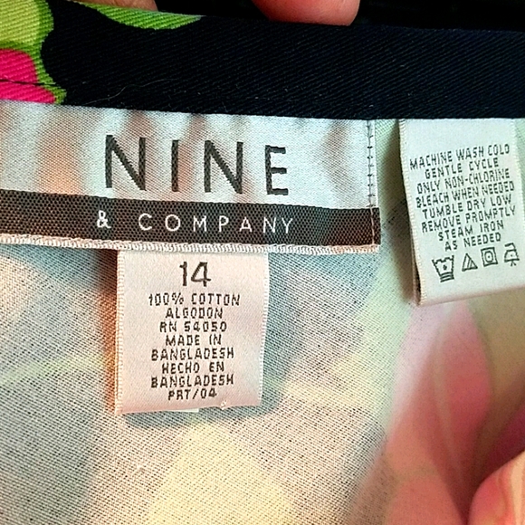 NINE & CO., Black,pink, and green, Sz 14 - Picture 5 of 5